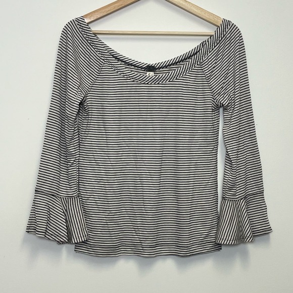 We the Free Boat Neck Ruffle Sleeve Striped Top Large - Picture 1 of 5
